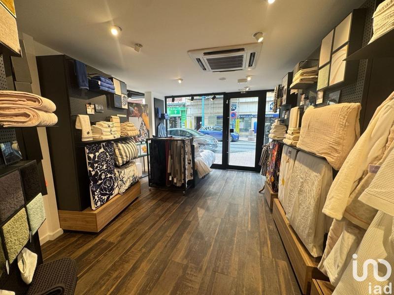 Local commercial - 90 m²