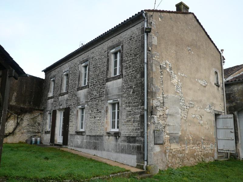 Maison - 122 m² - 5 pièces