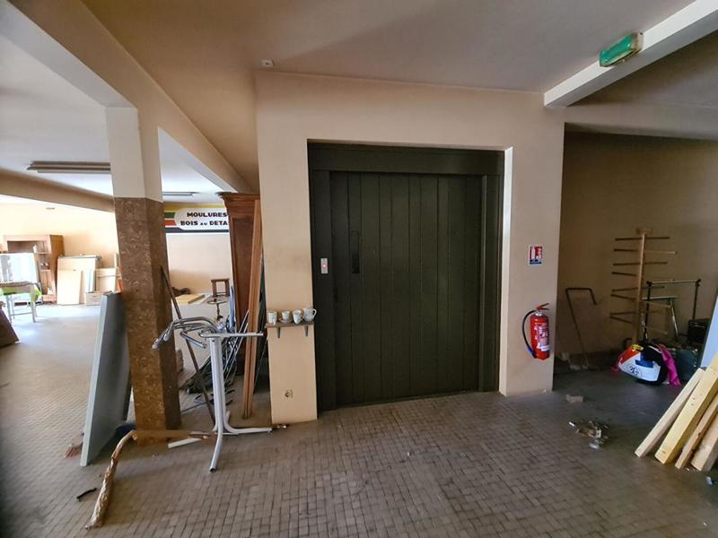 Immeuble - 1 200 m² - 1 pièce