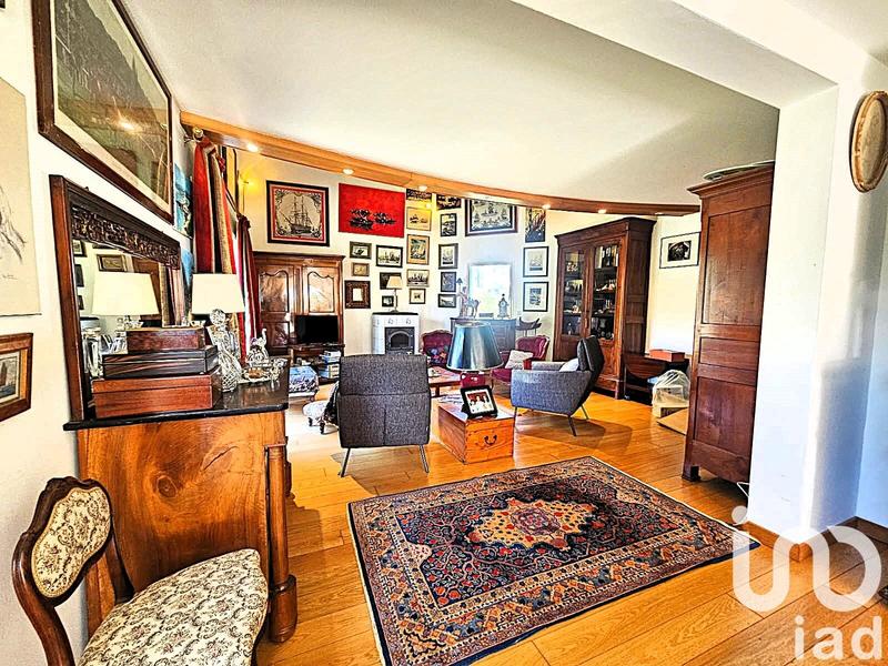 Maison - 158 m² - 7 pièces