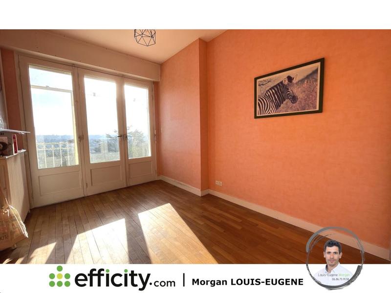 Maison - 272 m² - 8 pièces