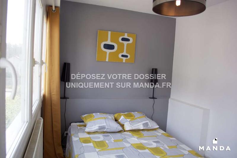 Chambre - 11 m² - 6 pièces