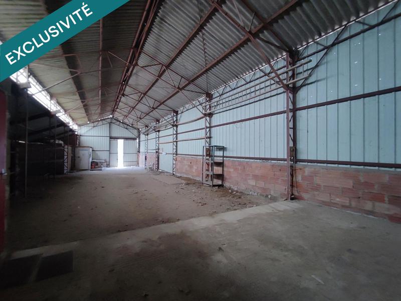 Local commercial - 373 m² - 2 pièces