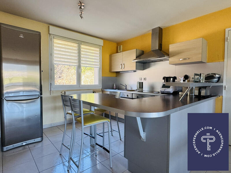 Appartement - 102 m² - 4 pièces