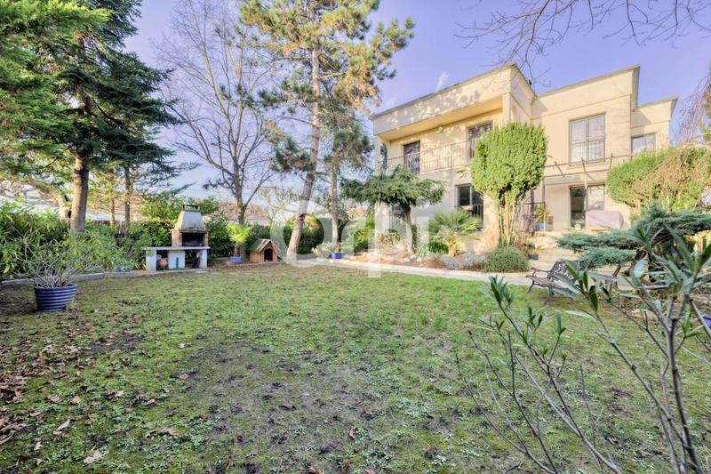 Maison - 160 m² - 5 pièces