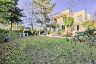 Maison - 160 m² - 5 pièces