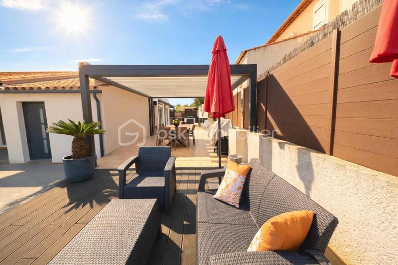 Maison - 95 m² - 4 pièces