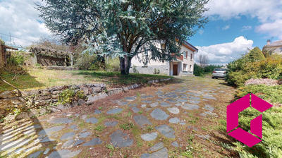 Maison - 192 m² - 7 pièces