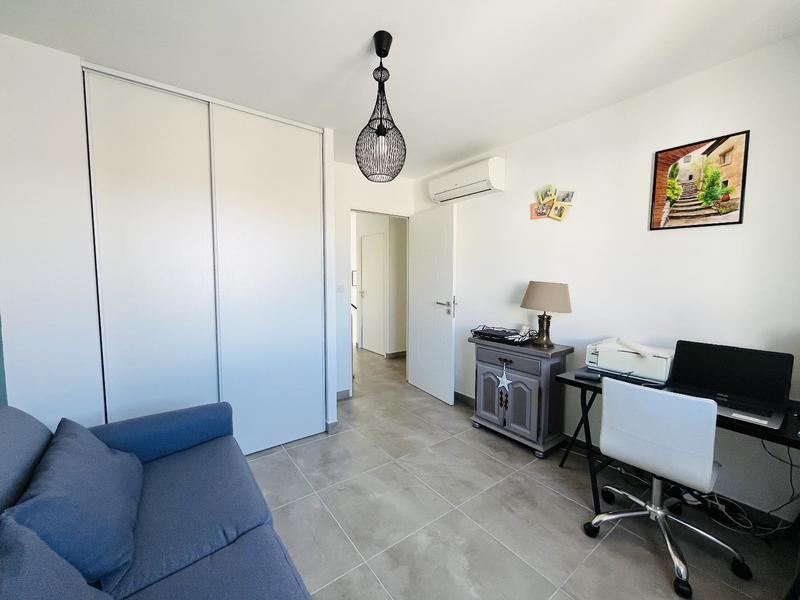 Villa - 100 m² - 4 pièces