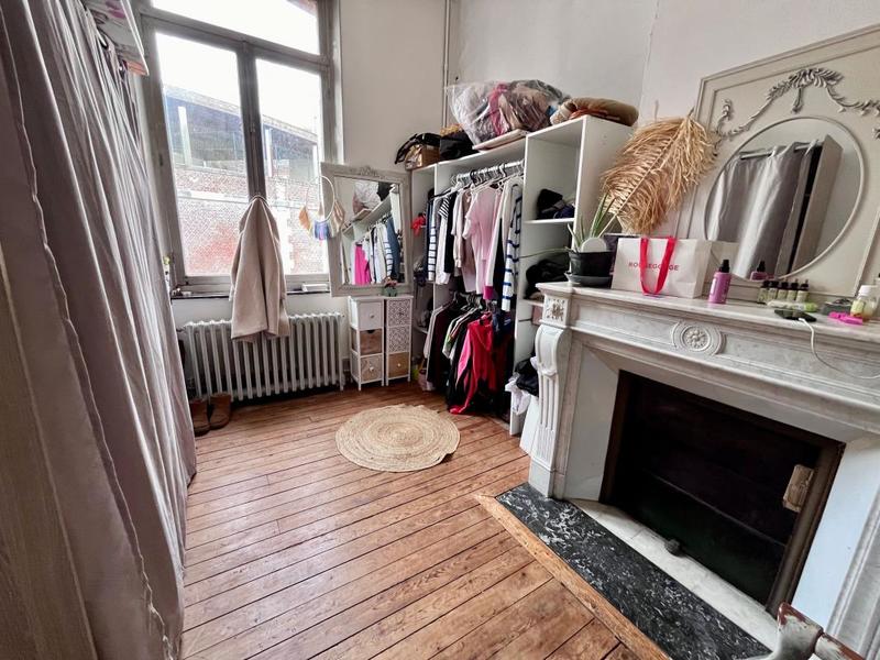 Maison - 240 m² - 7 pièces