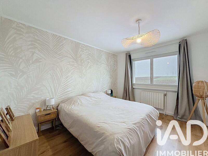 Maison - 200 m² - 7 pièces