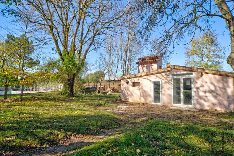 Maison - 340 m² - 10 pièces