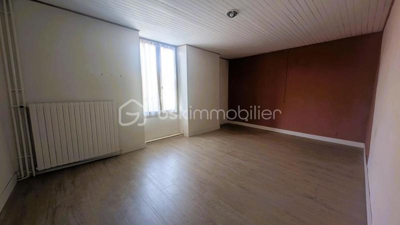 Maison de village - 176 m² - 10 pièces