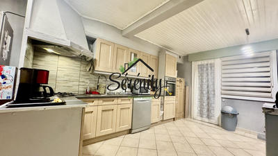 Maison - 91 m² - 6 pièces