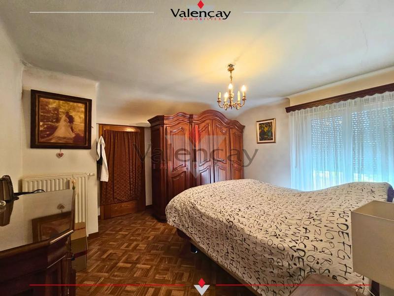 Maison - 138 m² - 7 pièces