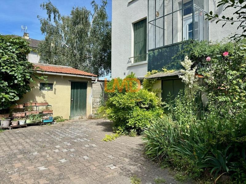 Maison de ville - 110 m² - 5 pièces