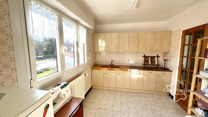 Maison - 110 m² - 6 pièces