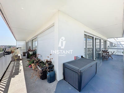 Appartement - 87 m² - 4 pièces