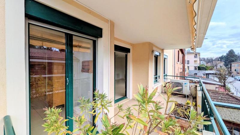 Appartement - 130 m² - 4 pièces