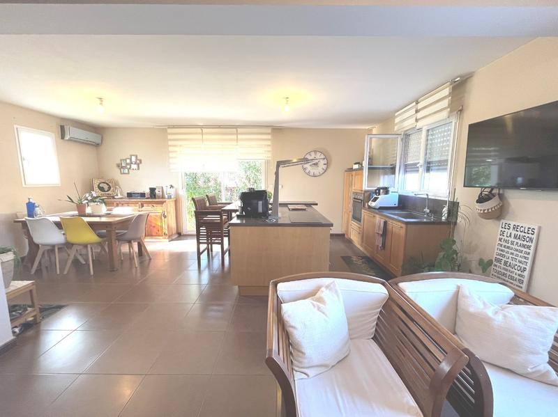 Maison - 77 m² - 4 pièces