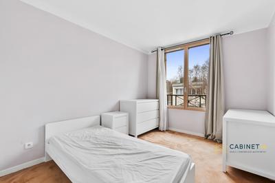 Appartement - 97 m² - 4 pièces