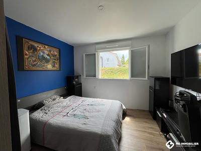 Maison - 87 m² - 5 pièces