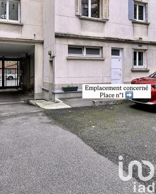 Parking - 12 m²