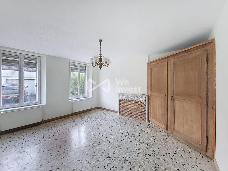 Maison - 157 m² - 9 pièces