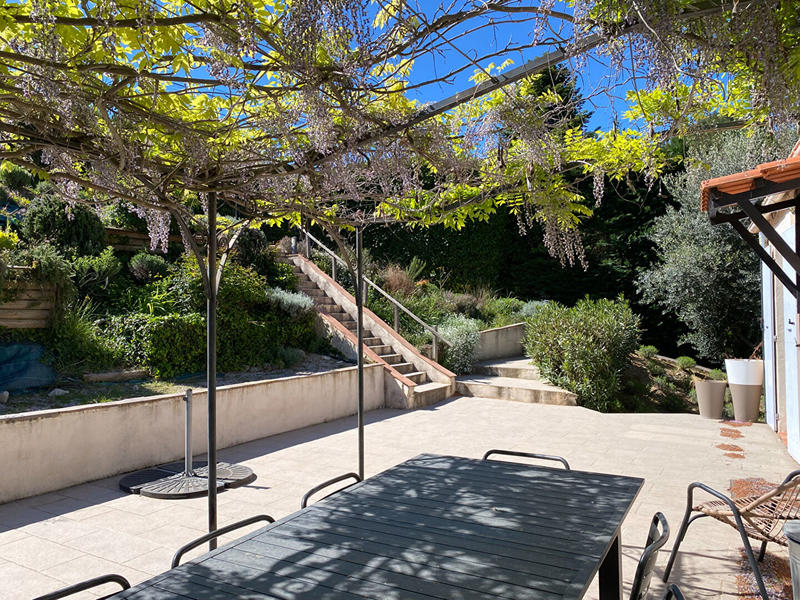 Maison - 151 m² - 6 pièces