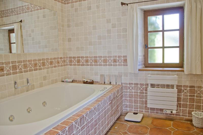 Demeure - 755 m² - 25 pièces