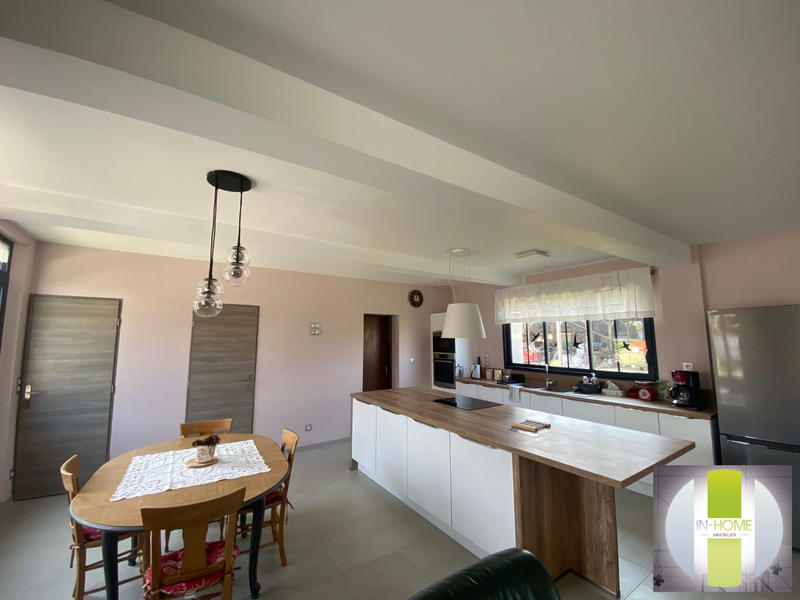 Maison - 102 m² - 4 pièces