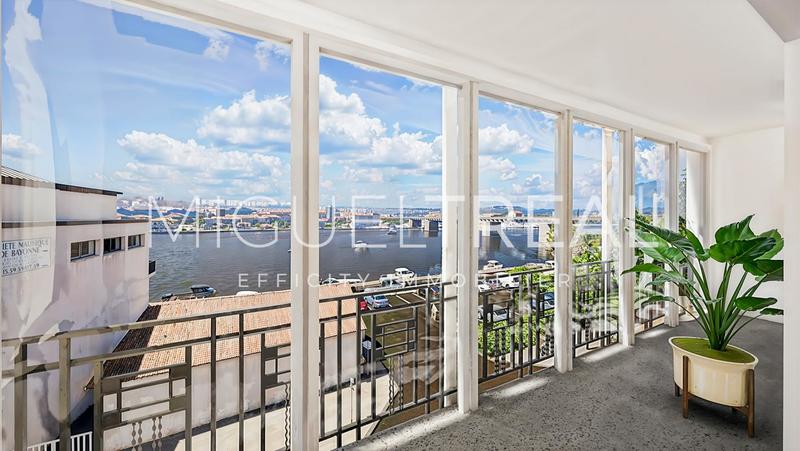 Appartement - 98 m² - 4 pièces