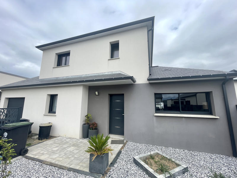 Maison - 111 m² - 5 pièces