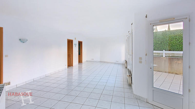 Maison - 170 m² - 7 pièces