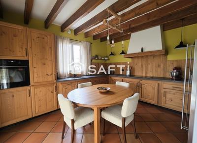 Maison - 153 m² - 5 pièces