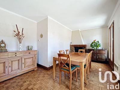 Maison - 97 m² - 5 pièces