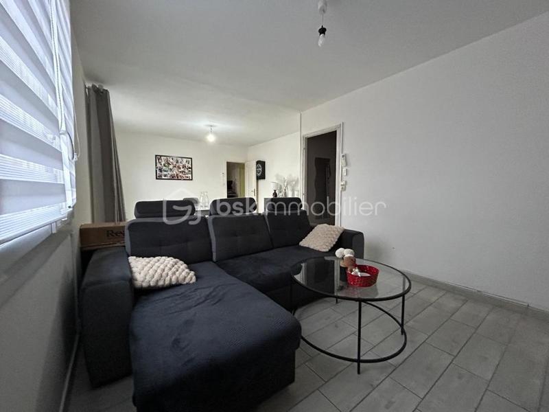 Maison traditionnelle - 65 m² - 4 pièces