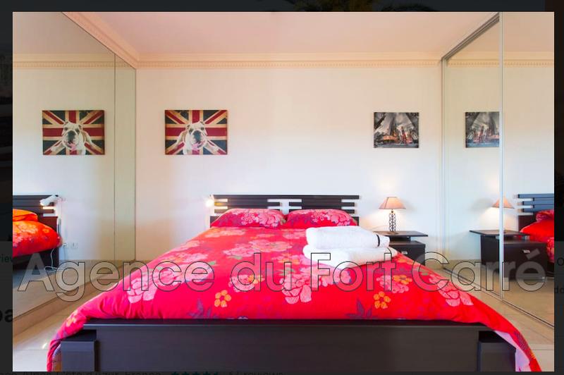 Appartement - 77 m² - 3 pièces