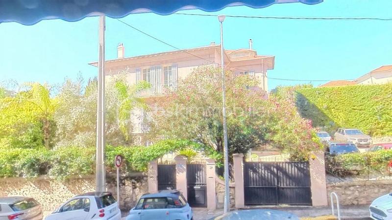 Appartement - 76 m² - 3 pièces