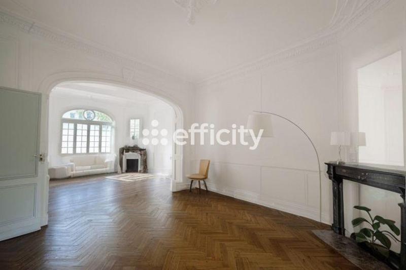 Maison bourgeoise - 160 m² - 8 pièces