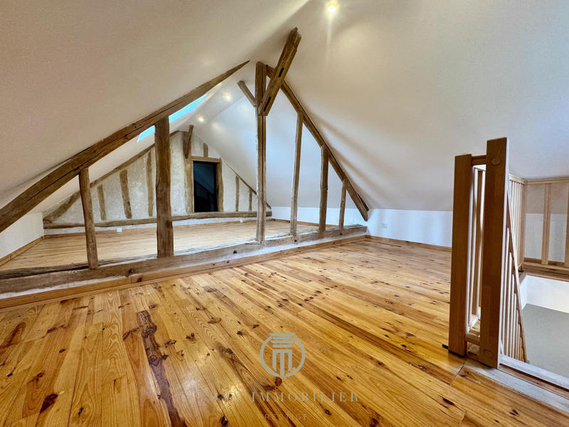 Maison - 170 m² - 7 pièces