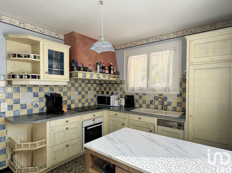 Maison - 137 m² - 5 pièces