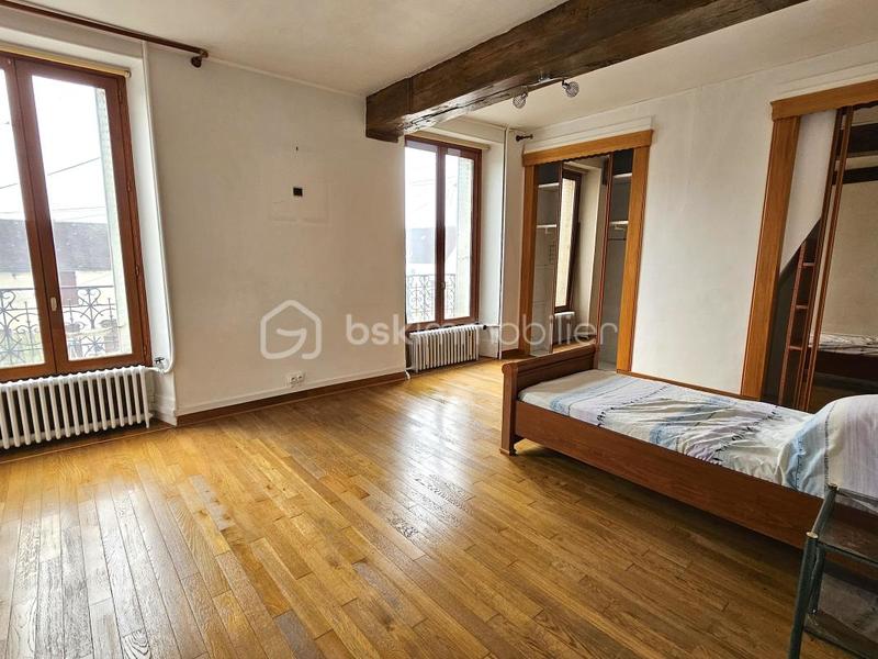 Maison bourgeoise - 227 m² - 9 pièces