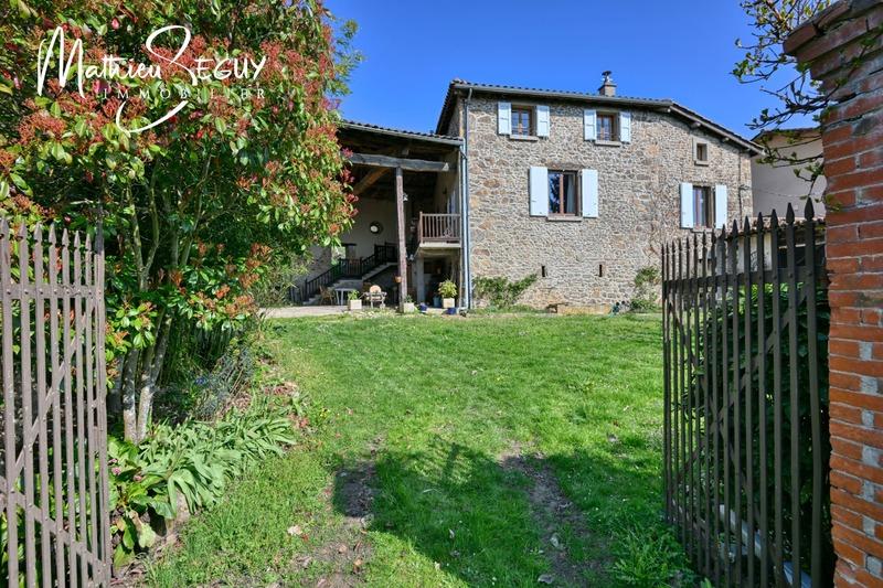 Maison - 161 m² - 7 pièces