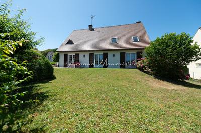 Maison - 195 m² - 7 pièces