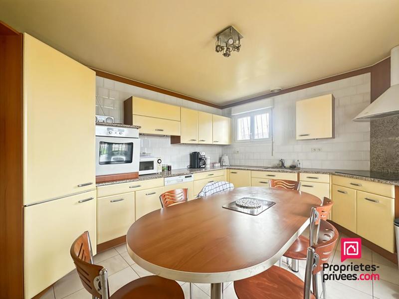 Maison - 153 m² - 7 pièces