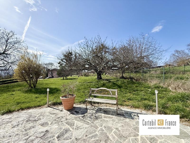 Villa - 213 m² - 5 pièces