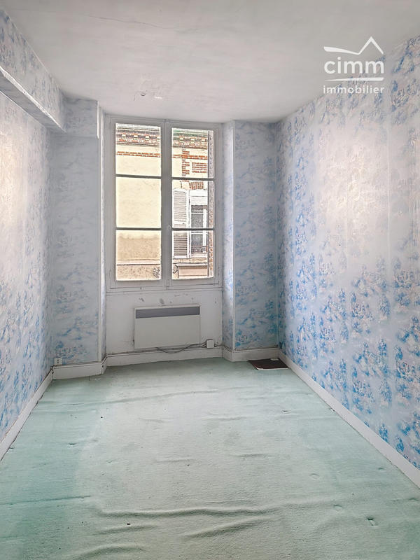 Bureau - 125 m² - 6 pièces