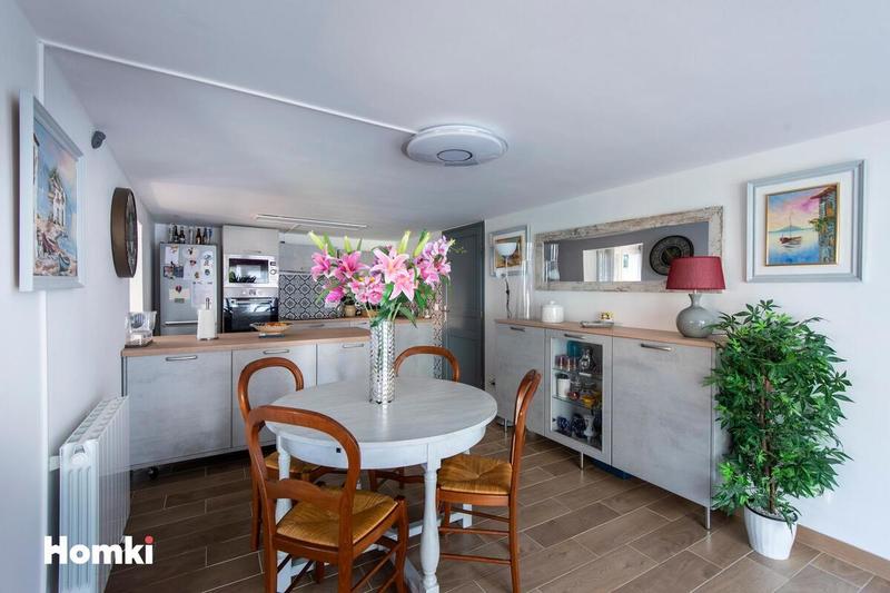 Villa - 180 m² - 7 pièces