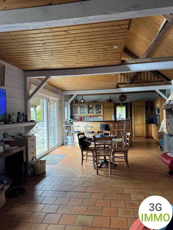 Villa - 174 m² - 6 pièces